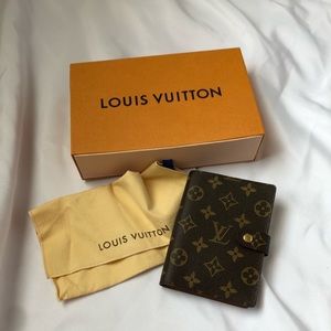 Authentic LV Agenda PM